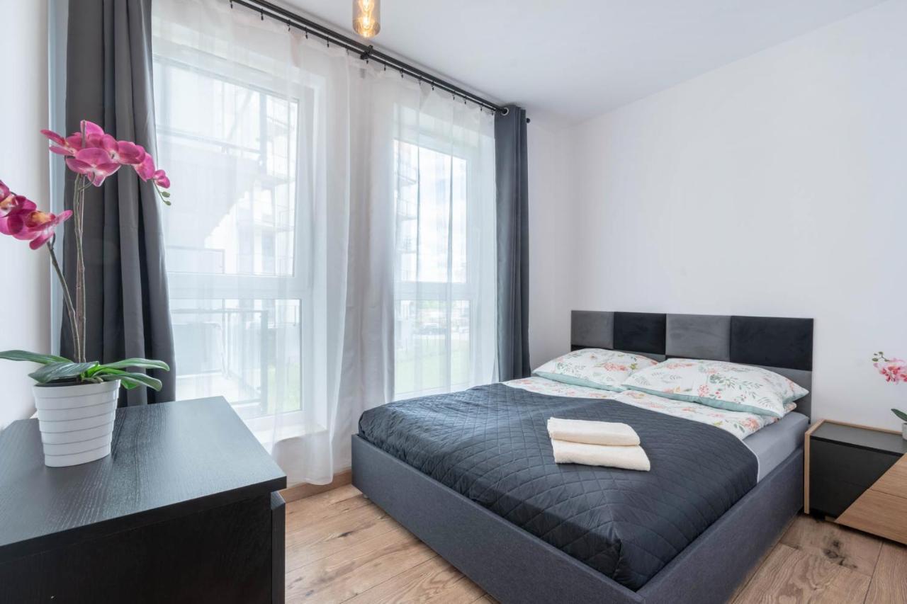 Apartment Posnania Parking Samodzielne Zameldowanie 24h